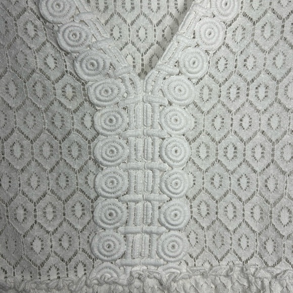 Lilly Pulitzer Inez White Eyelet Lace Diamond Geo Lace Resort Romantic Top Sz S - Picture 10 of 13